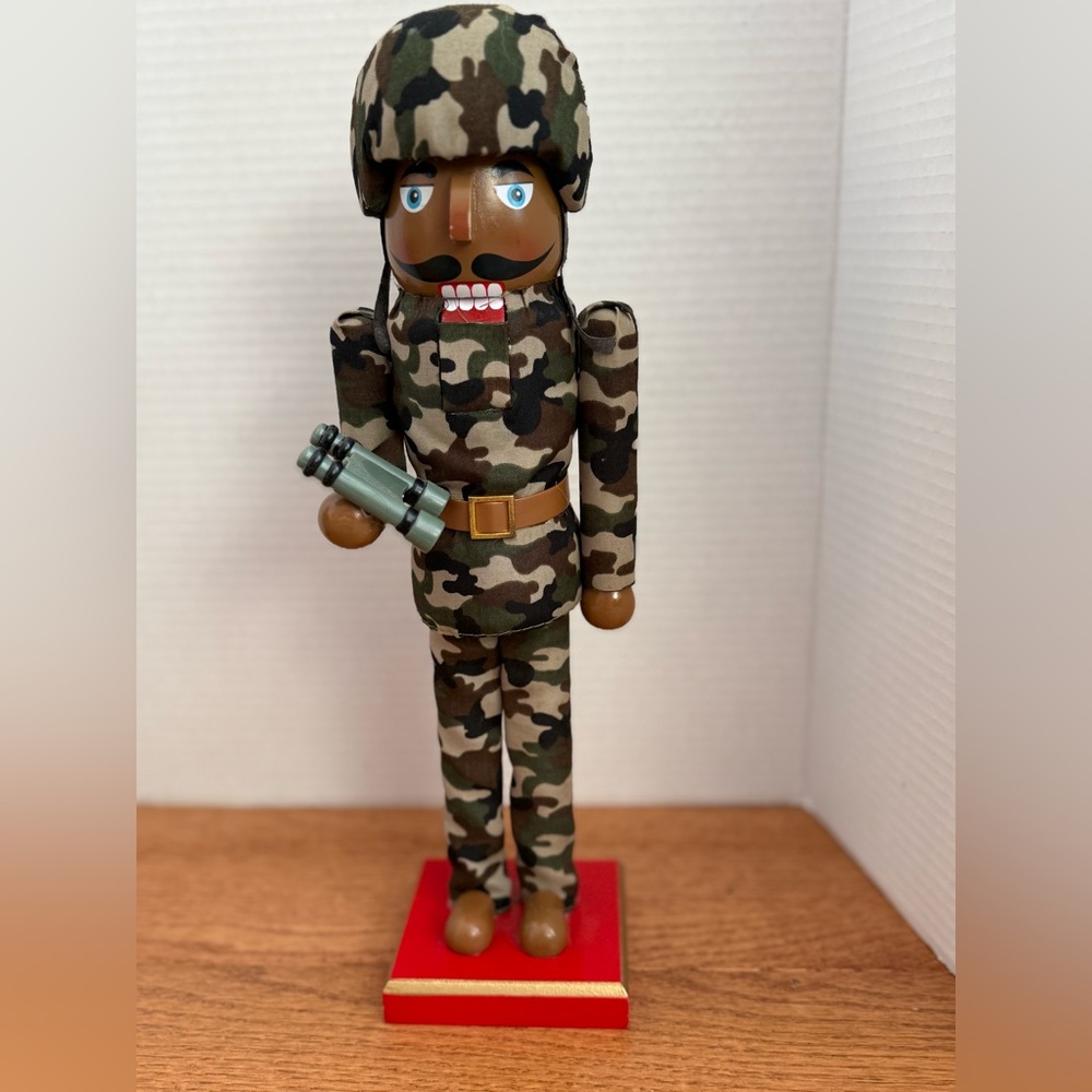 Nutcracker African American Black Army Soldier Military Wooden W/binoculars 13”